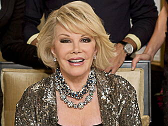 Joan Rivers rushed to hospital